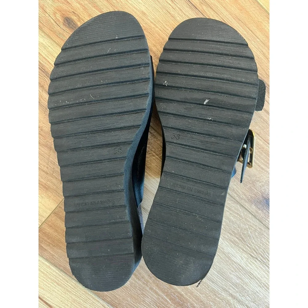 DNA Footwear Black‎ Leather Platform Buckle Slide Sandals Gold Buckles Size 38